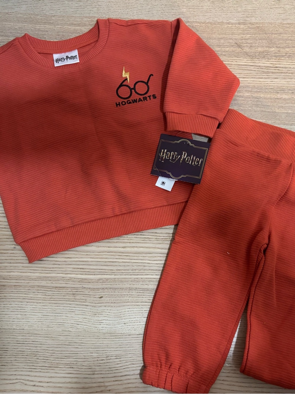 NWT Harry Potter Baby Rust Orange Hogwarts Two-Piece Set 6-12M